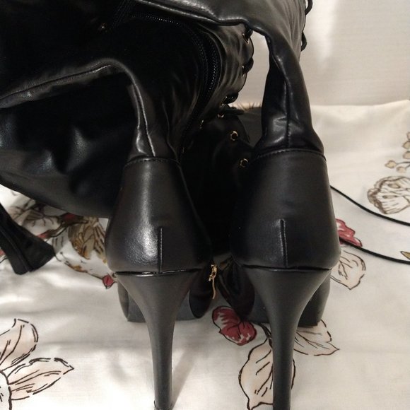 Free Reign Blk Vegan Wide Calf Lace-up Heel Boots - Picture 5 of 9